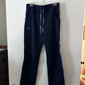 Women’s Navy Blue Figs scrub pants small